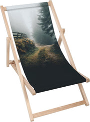 Holzliegestuhl Nebellandschaft