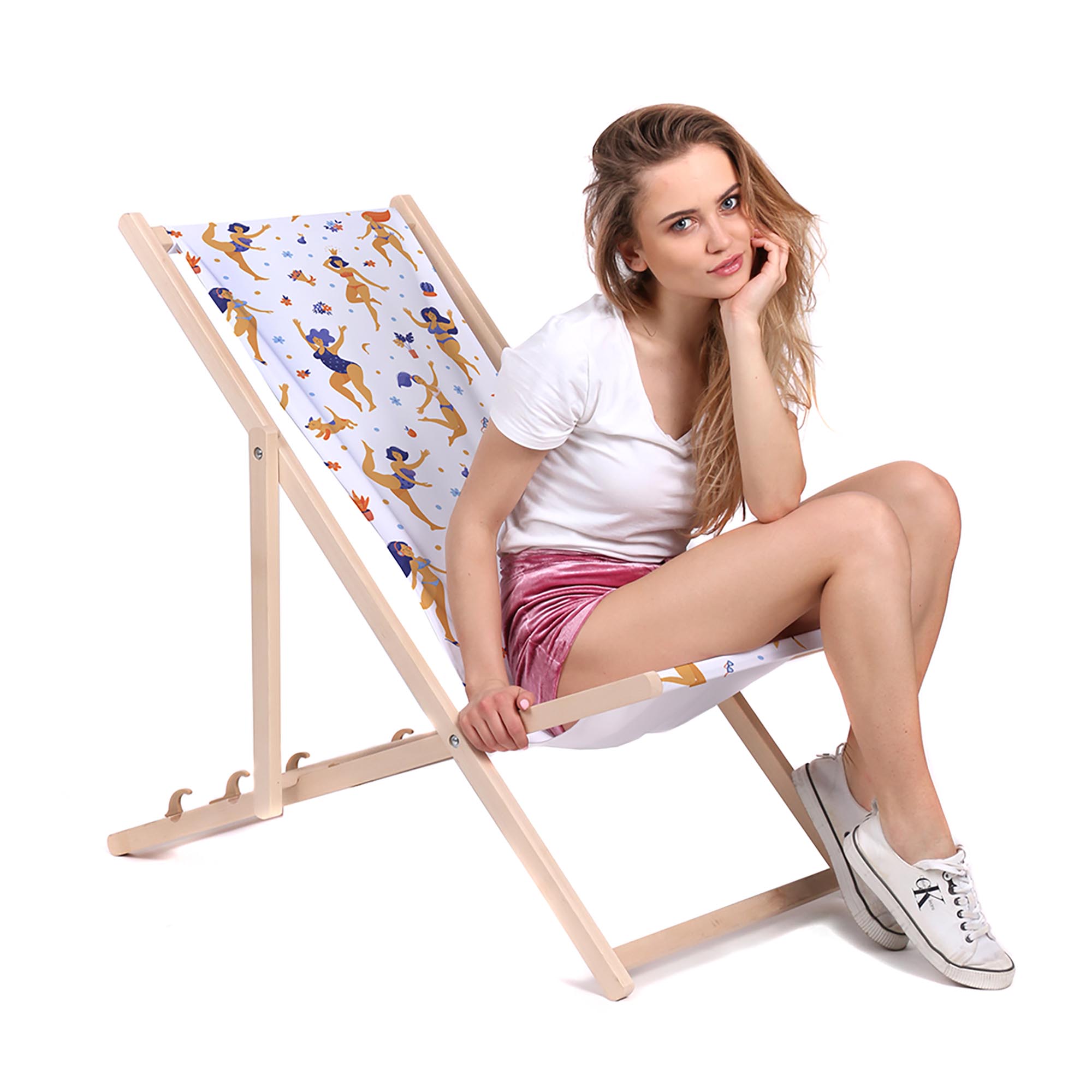 Holzliegestuhl Girls Body Positive