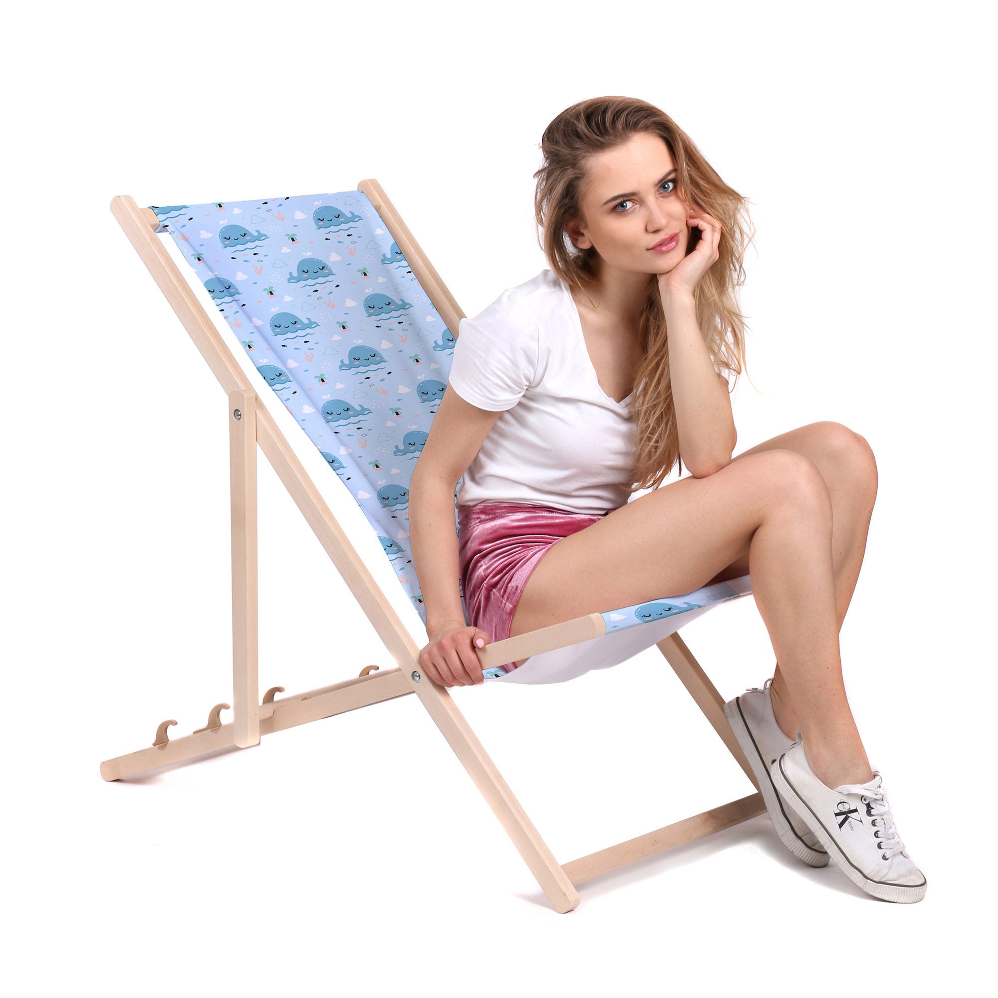 Wooden Deck Chair Happy Whale-M