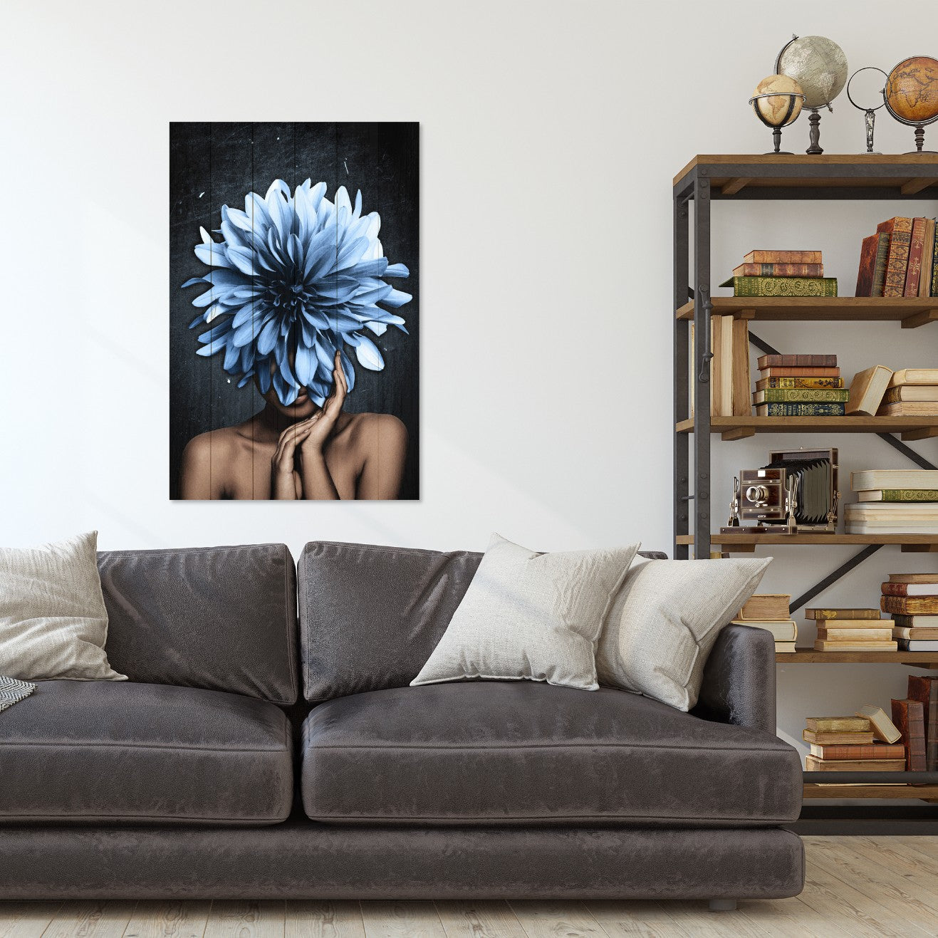 Bild Holz Frau mit großen blauen Blumen-50x70 cm