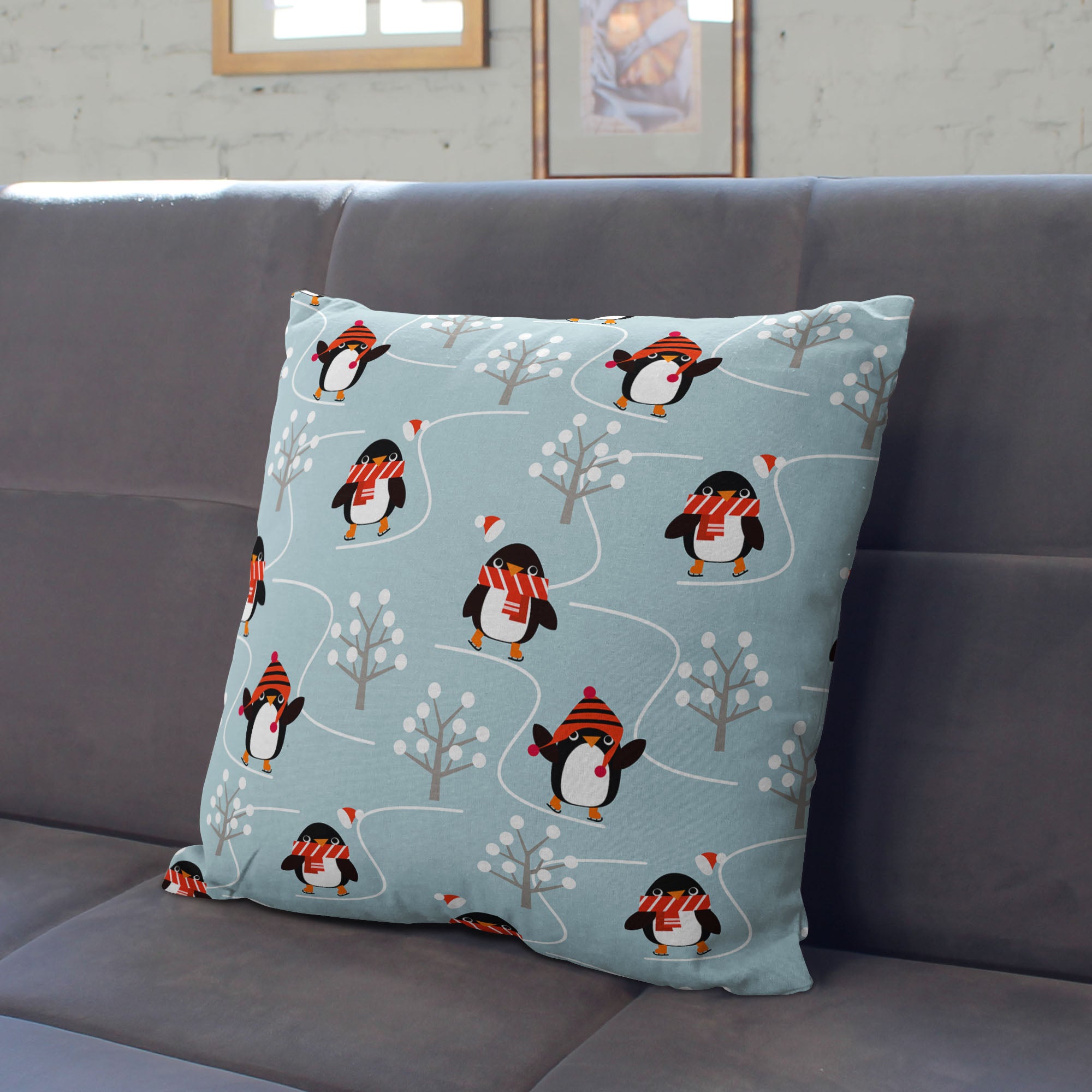Kissen Glückliche Pinguine mit Schals-Samt