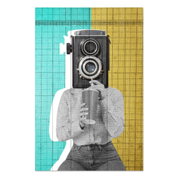 Bild auf Holz  Woman with a Vintage Camera